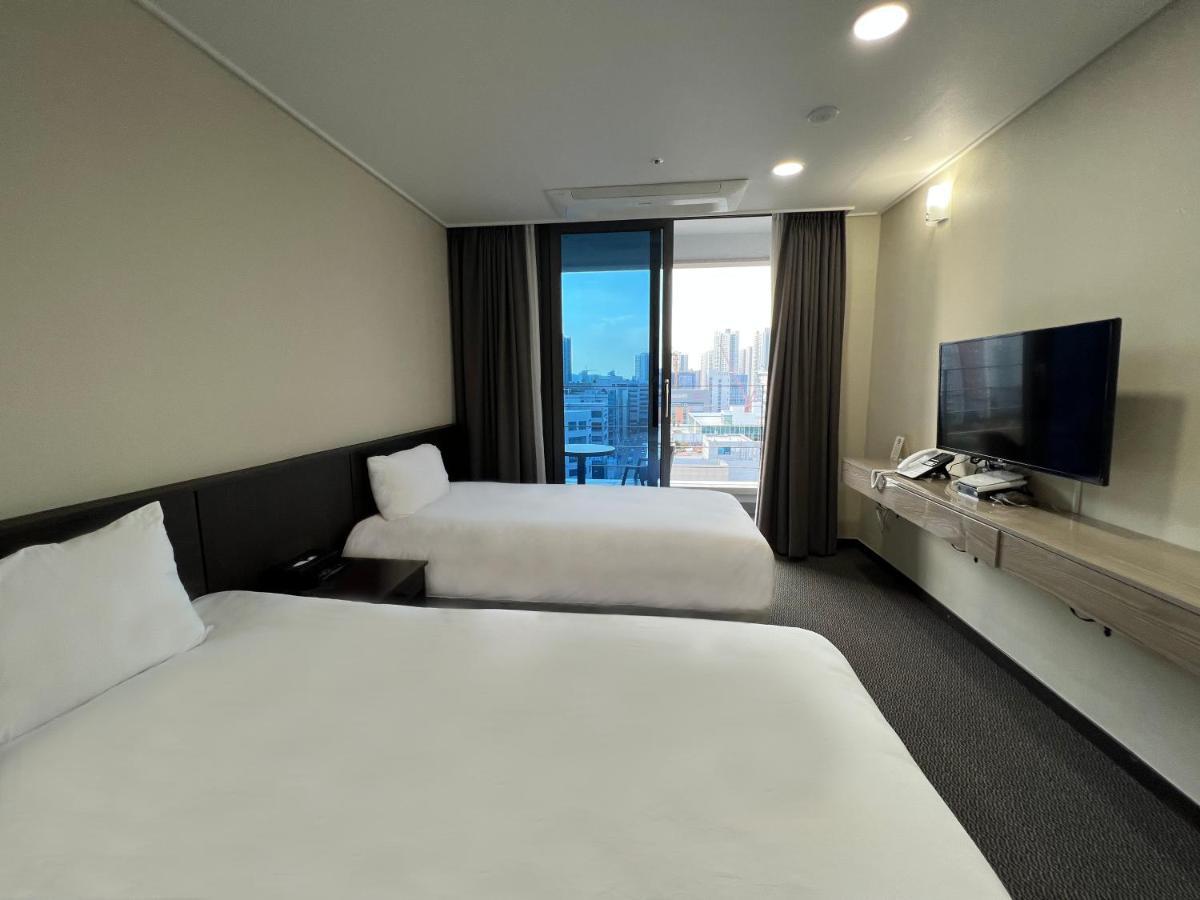 Incheon Rivieraverium Hotel Exteriör bild